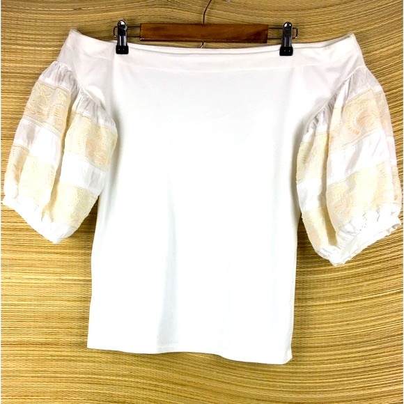 Free People “Rock With It Top”  In Ivory Off Shoulder W/Cream Embroidery Size L - Picture 6 of 10